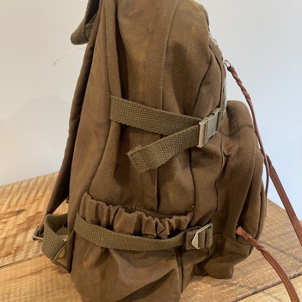 Free People Berlin Studded Backpack Canvas Faded Military Army Green NWOT - Picture 8 of 13